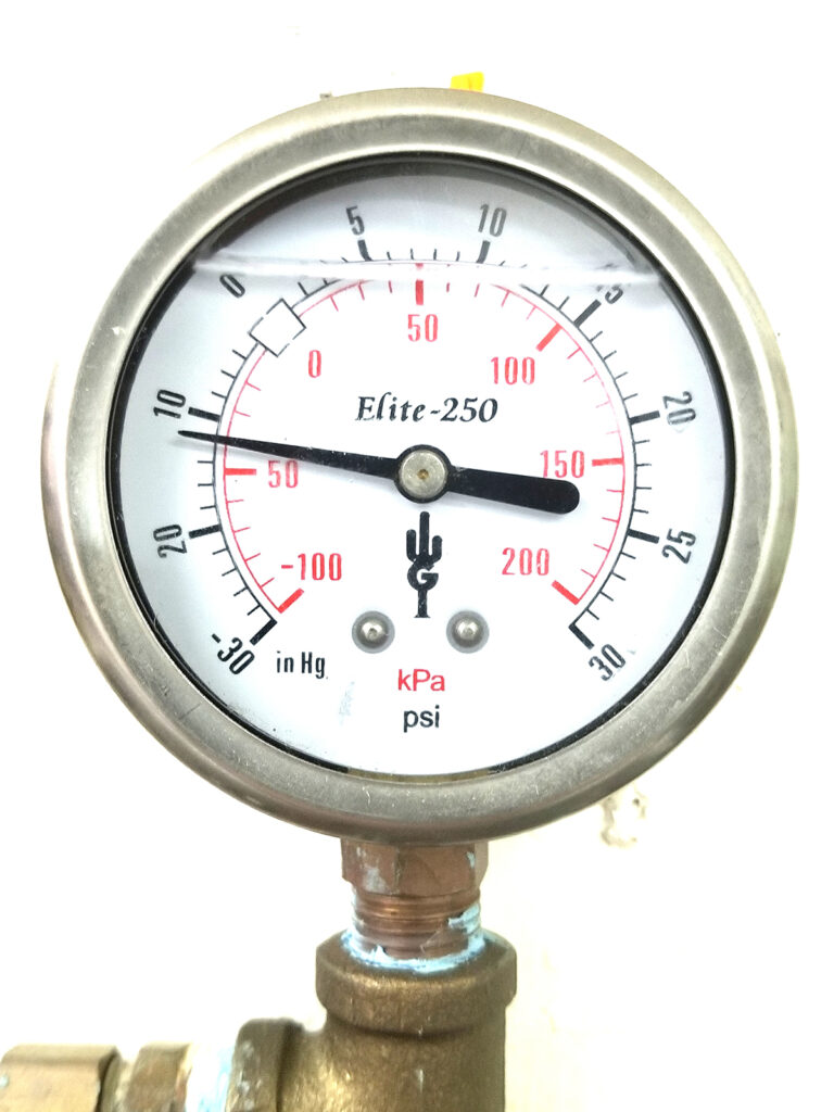 close-up compound gauge